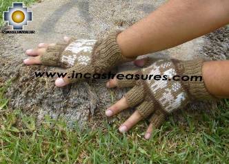 100% Alpaca Wool Fingerless gloves with Llama Designs in Camel
