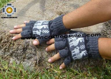 100% Alpaca Wool Fingerless gloves with Llama Designs in Gray