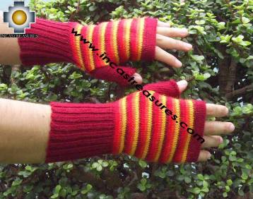 100% Alpaca Wool Mittens Red Stripes