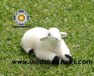 100% Baby Alpaca, Cute Little Sheep "Dolly"